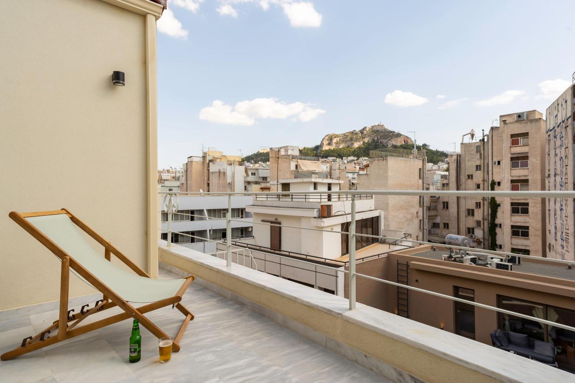 Mooeve Exarchia Atenas Exterior foto